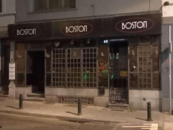 Boston pub in Guldenvlieslaan Brussels BE closes because of too negative feedback on their dishes