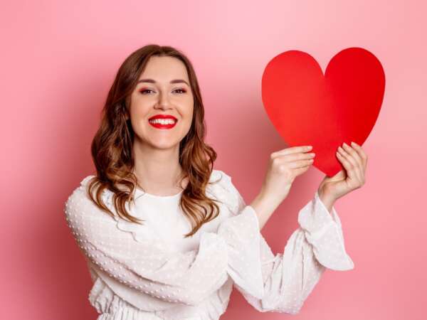 How to communicate your interest in casual dating to someone?